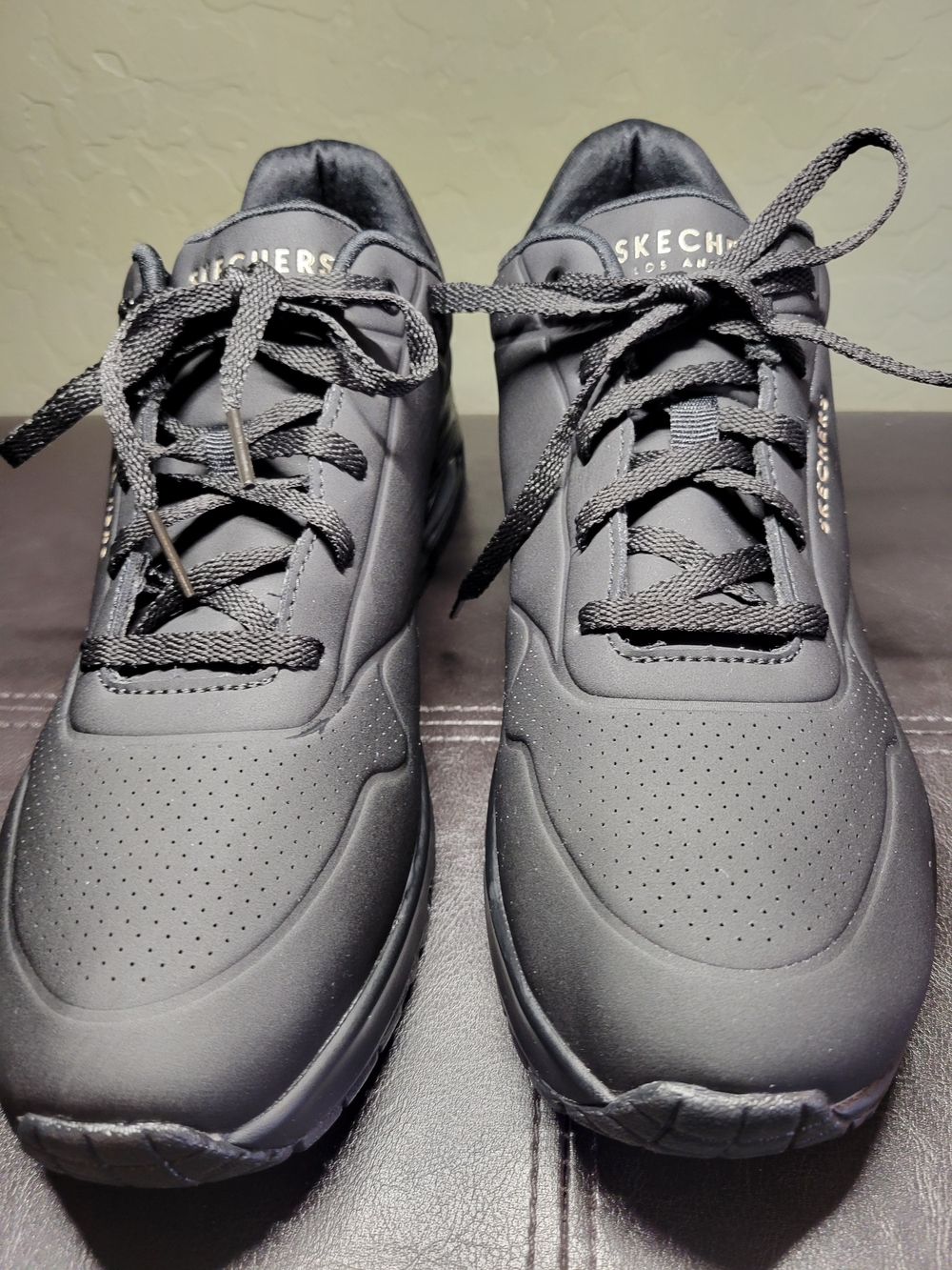 Skechers Los Angeles "Uno - Stand On Air" Sneakers Womens Size 11 - Picture 3 of 13